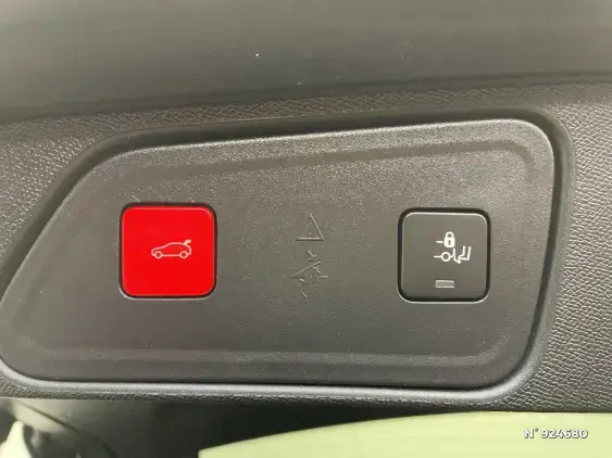 PEUGEOT 3008 II - voiture d'occasion - Photo 26