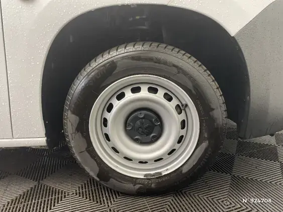 PEUGEOT PARTNER III - voiture d'occasion - Photo 8