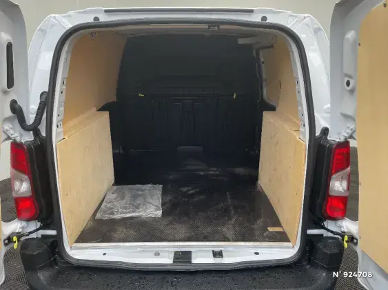 PEUGEOT PARTNER III - voiture d'occasion - Photo 7