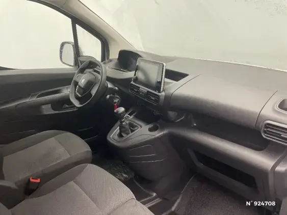 PEUGEOT PARTNER III - voiture d'occasion - Photo 9