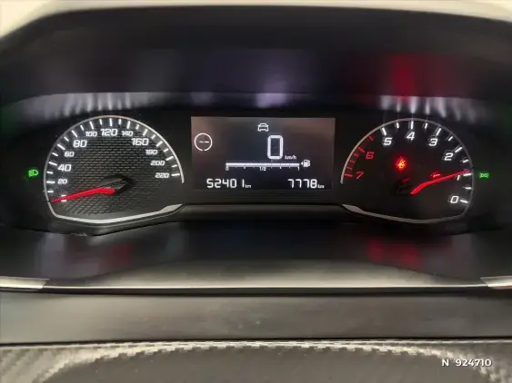 PEUGEOT 208 II - voiture d'occasion - Photo 12