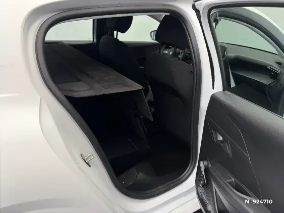 PEUGEOT 208 II - voiture d'occasion - Photo 11