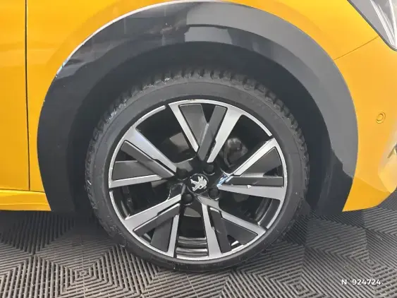 PEUGEOT 208 BUSINESS R II - voiture d'occasion - Photo 8