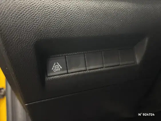 PEUGEOT 208 BUSINESS R II - voiture d'occasion - Photo 15