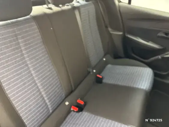 PEUGEOT 208 BUSINESS R II - voiture d'occasion - Photo 11