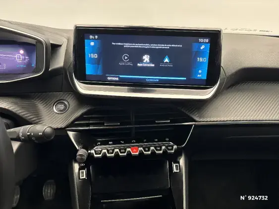 PEUGEOT 2008 II - voiture d'occasion - Photo 13