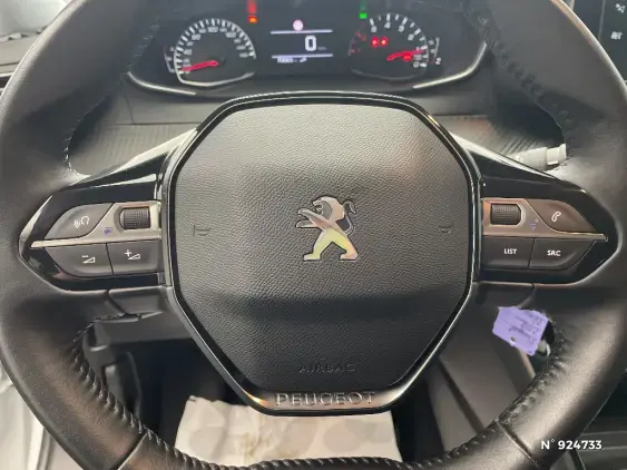 PEUGEOT 2008 II - voiture d'occasion - Photo 26