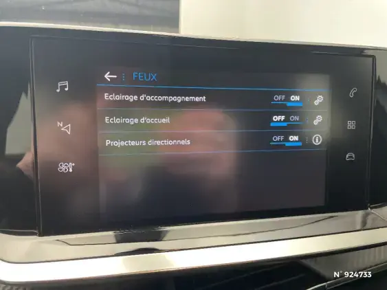 PEUGEOT 2008 II - voiture d'occasion - Photo 31