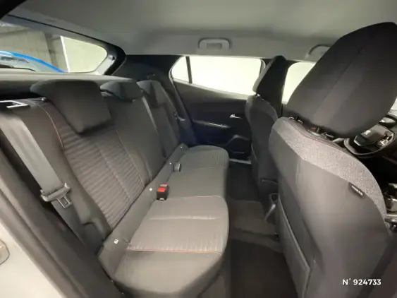 PEUGEOT 2008 II - voiture d'occasion - Photo 11