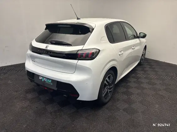 PEUGEOT 208 BUSINESS R II - voiture d'occasion - Photo 4