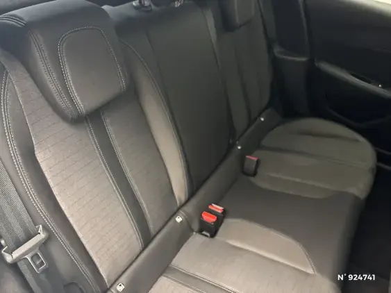 PEUGEOT 208 BUSINESS R II - voiture d'occasion - Photo 11