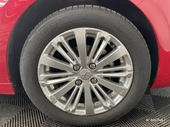 PEUGEOT 208 - voiture d'occasion - Photo 8