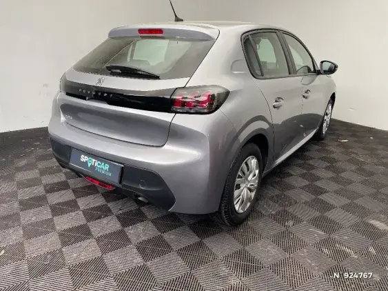 PEUGEOT 208 BUSINESS R II - voiture d'occasion - Photo 4