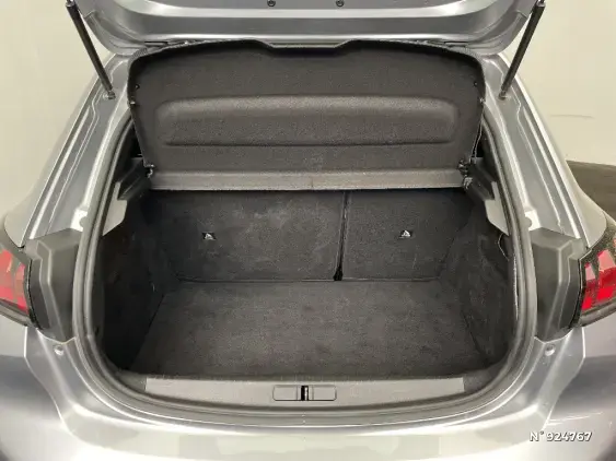 PEUGEOT 208 BUSINESS R II - voiture d'occasion - Photo 7