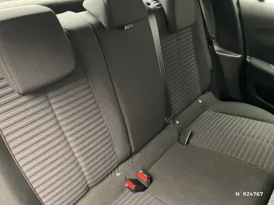 PEUGEOT 208 BUSINESS R II - voiture d'occasion - Photo 11