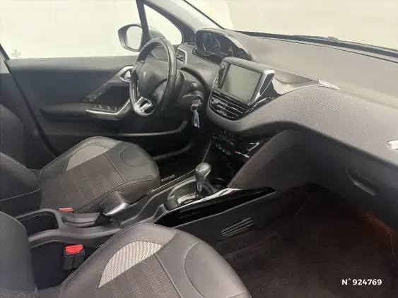 PEUGEOT 2008 - voiture d'occasion - Photo 10