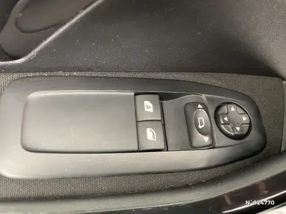 PEUGEOT 208 AFFAIRE - voiture d'occasion - Photo 26