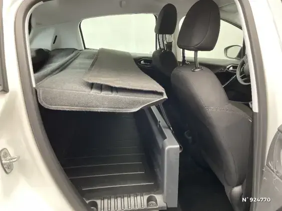 PEUGEOT 208 AFFAIRE - voiture d'occasion - Photo 11