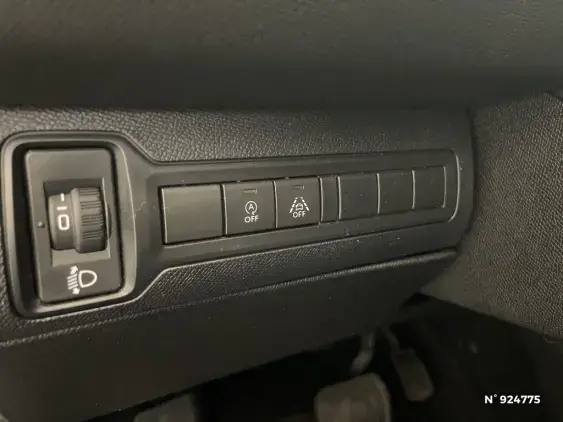 PEUGEOT 308 SW III - voiture d'occasion - Photo 15