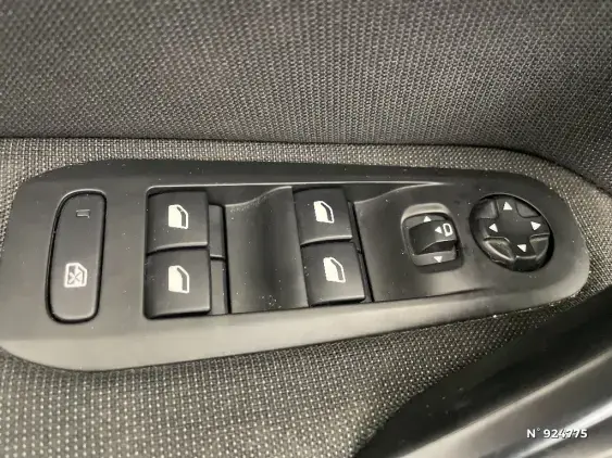 PEUGEOT 308 SW III - voiture d'occasion - Photo 26