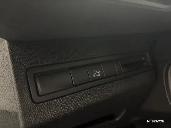 PEUGEOT 3008 II - voiture d'occasion - Photo 15