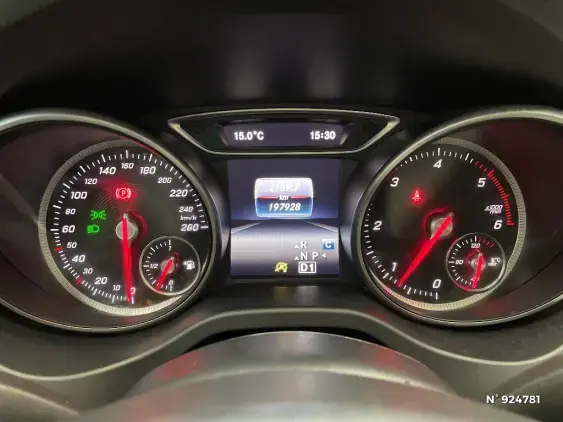 MERCEDES CLA SHOOTING BRAKE I - voiture d'occasion - Photo 12