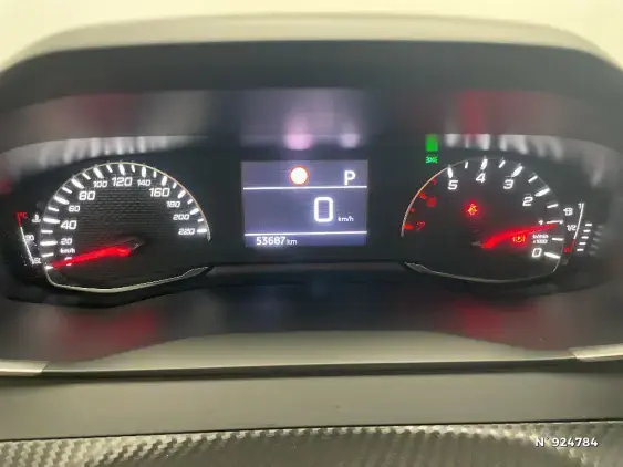 PEUGEOT 2008 II - voiture d'occasion - Photo 12