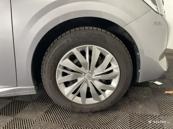 PEUGEOT 208 BUSINESS R II - voiture d'occasion - Photo 8