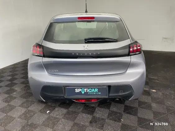 PEUGEOT 208 BUSINESS R II - voiture d'occasion - Photo 6