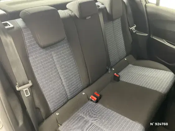 PEUGEOT 208 BUSINESS R II - voiture d'occasion - Photo 11