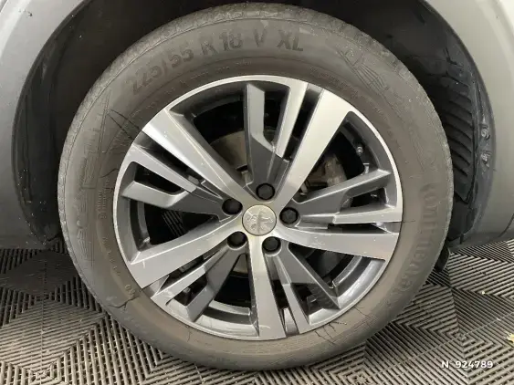 PEUGEOT 3008 II - voiture d'occasion - Photo 8