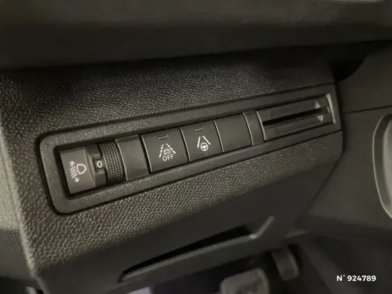 PEUGEOT 3008 II - voiture d'occasion - Photo 15