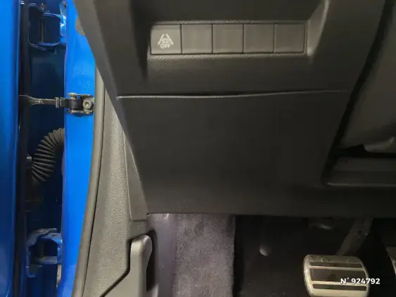 PEUGEOT 208 ELECTRIQUE II - voiture d'occasion - Photo 15