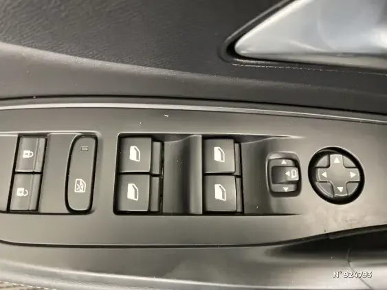 PEUGEOT 308 III - voiture d'occasion - Photo 26