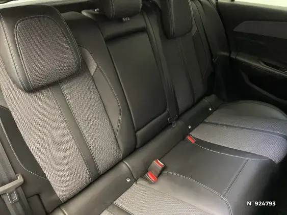 PEUGEOT 308 III - voiture d'occasion - Photo 11