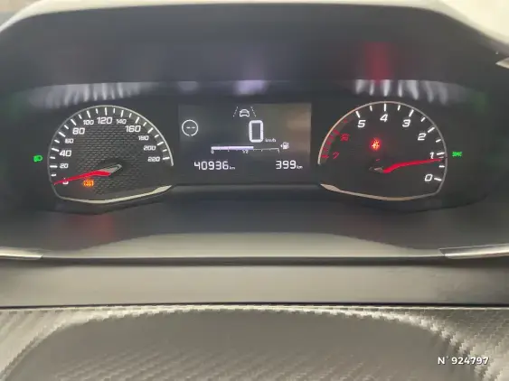 PEUGEOT 208 II - voiture d'occasion - Photo 12