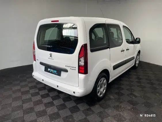 PEUGEOT PARTNER II - voiture d'occasion - Photo 4