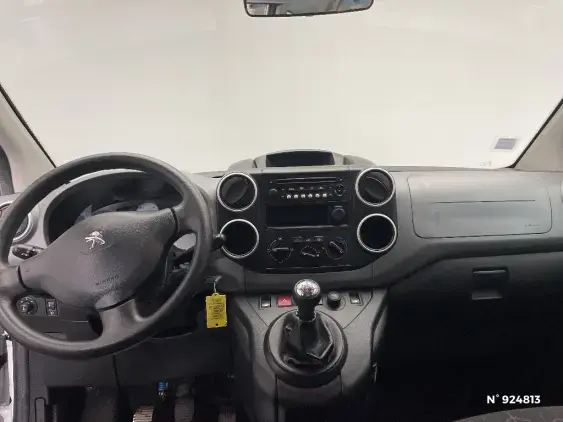 PEUGEOT PARTNER II - voiture d'occasion - Photo 9