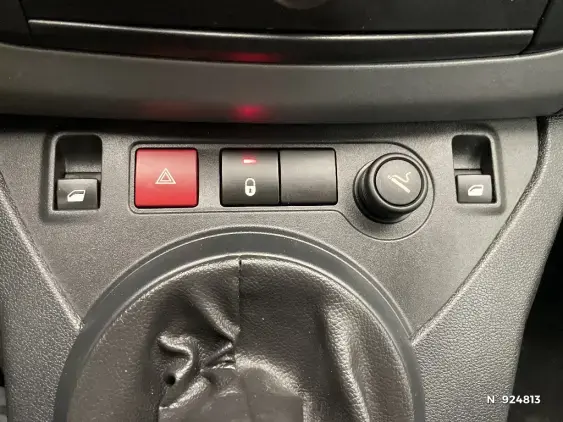 PEUGEOT PARTNER II - voiture d'occasion - Photo 15