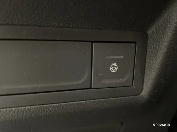 PEUGEOT 3008 ELECTRIQUE III - voiture d'occasion - Photo 26