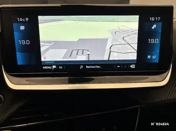 PEUGEOT 2008 II - voiture d'occasion - Photo 27