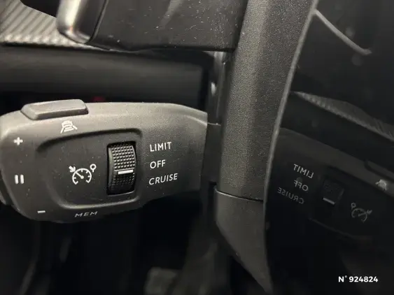 PEUGEOT 2008 II - voiture d'occasion - Photo 28