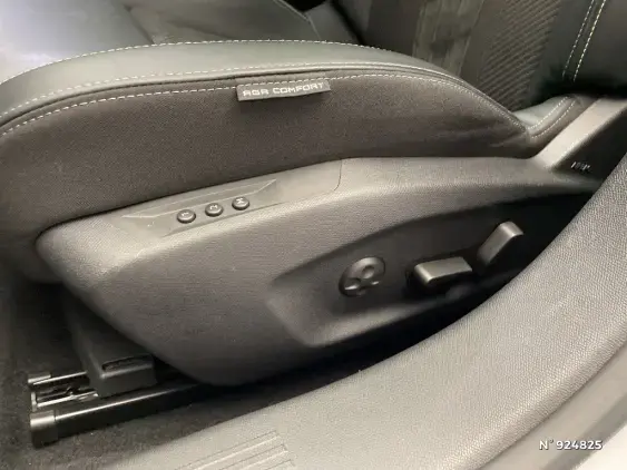 PEUGEOT 308 III - voiture d'occasion - Photo 15