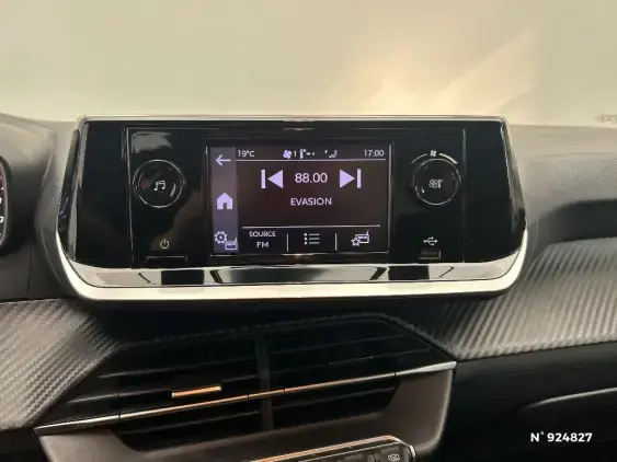 PEUGEOT 208 II - voiture d'occasion - Photo 13