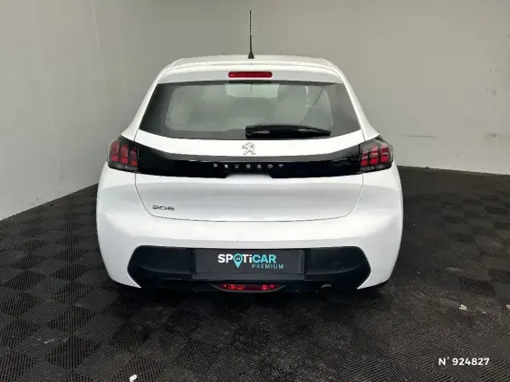 PEUGEOT 208 II - voiture d'occasion - Photo 6