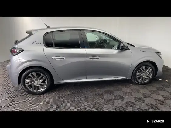 PEUGEOT 208 BUSINESS R II - voiture d'occasion - Photo 5