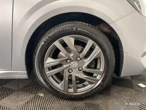 PEUGEOT 208 BUSINESS R II - voiture d'occasion - Photo 8