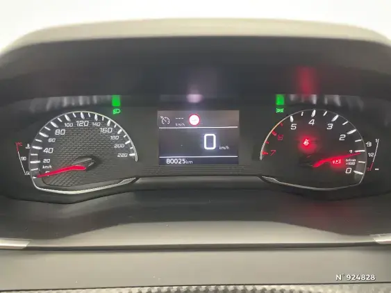 PEUGEOT 208 BUSINESS R II - voiture d'occasion - Photo 12