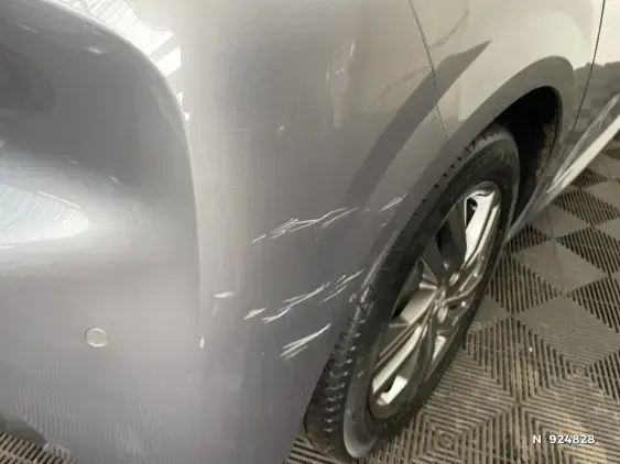 PEUGEOT 208 BUSINESS R II - voiture d'occasion - Photo 28