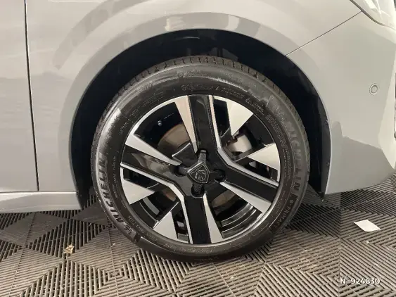 PEUGEOT 208 II - voiture d'occasion - Photo 8